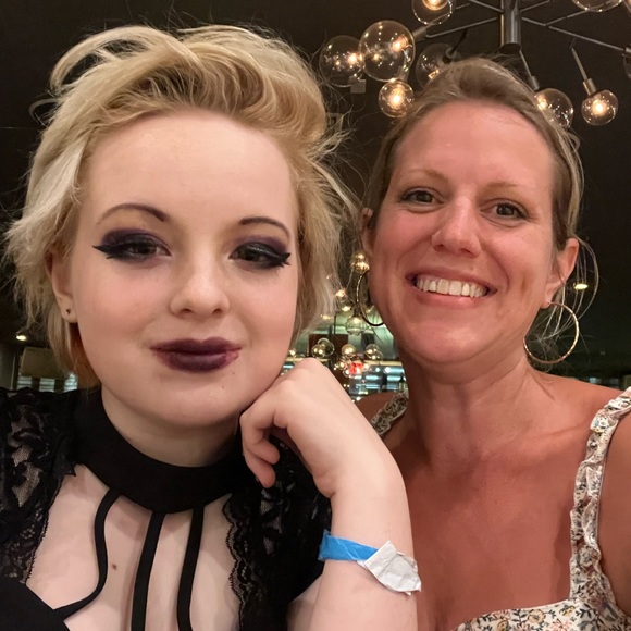 Hey there, it’s me, Taya! - Picture 13 of 16